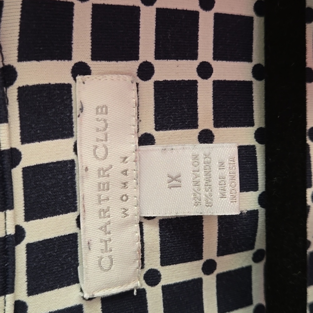 Women's Charter Club Quarter Zip Pullover. Size 1x. Navy and white. Like new! - Picture 2 of 8